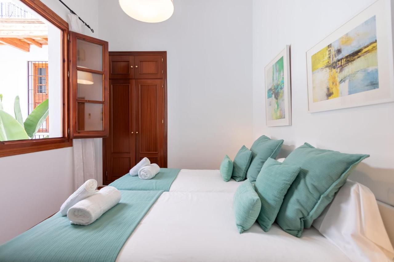 Apartamento Abades Giralda Deluxe By Valcambre Sevilla Exterior foto