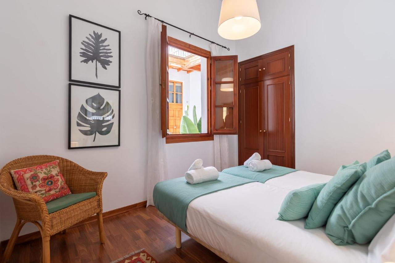 Apartamento Abades Giralda Deluxe By Valcambre Sevilla Exterior foto