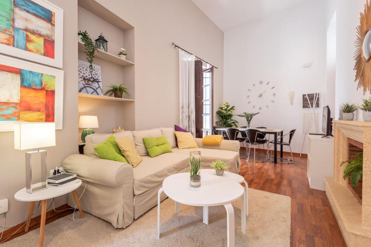 Apartamento Abades Giralda Deluxe By Valcambre Sevilla Exterior foto