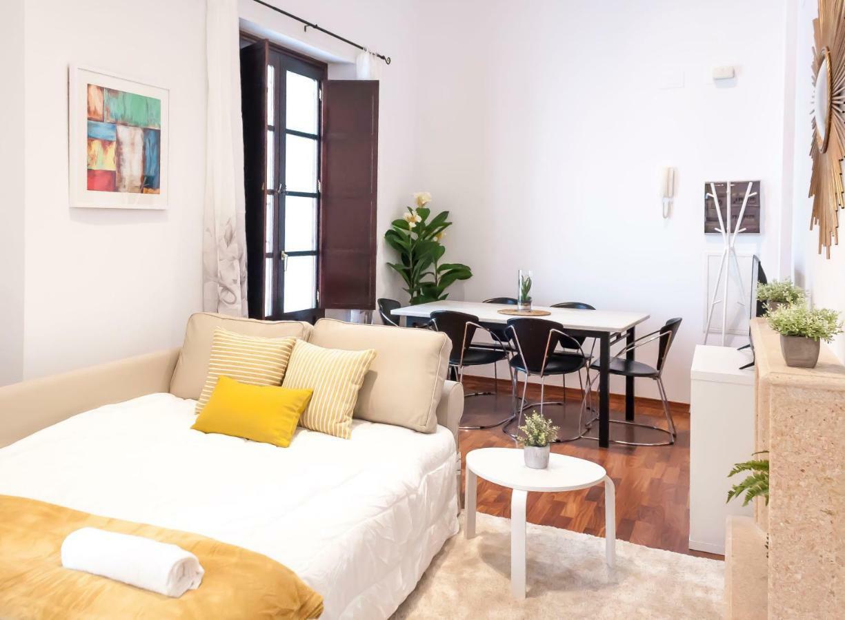 Apartamento Abades Giralda Deluxe By Valcambre Sevilla Exterior foto